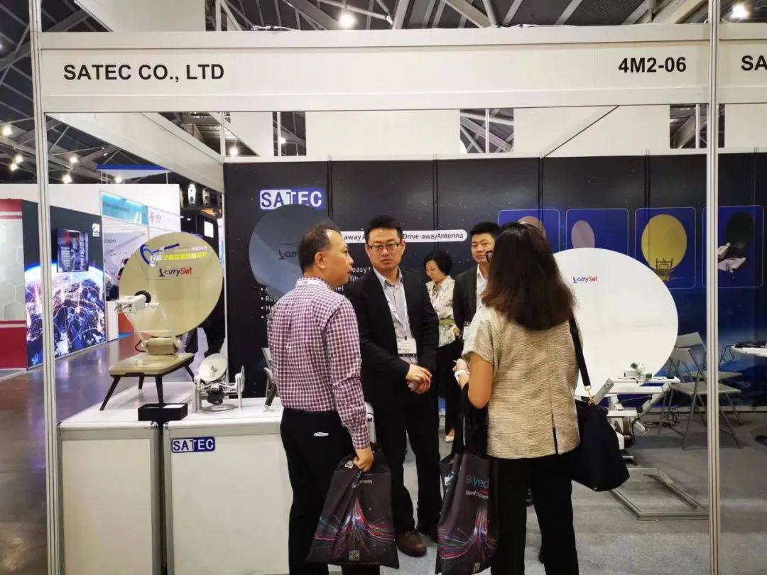 b9988c257303d67fb895636dea2b0d11.jpg b9988c257303d67fb895636dea2b0d11.jpg